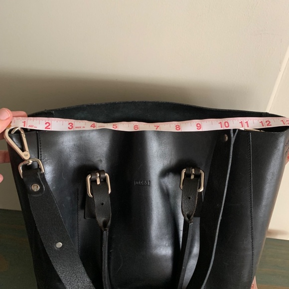 M0851 black leather tote - Picture 5 of 6